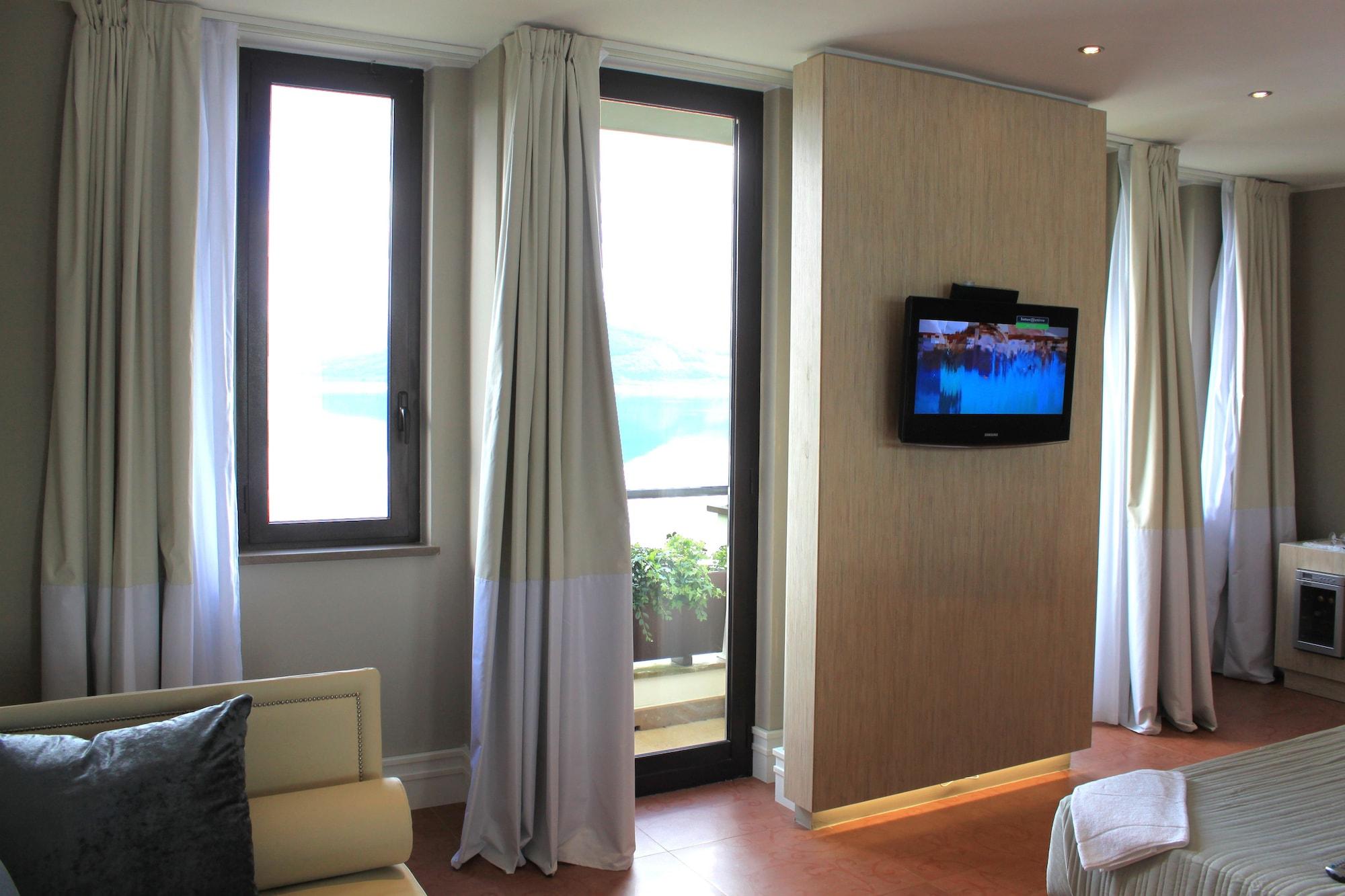 Relais Sans Soucis & Spa Рончильоне Экстерьер фото